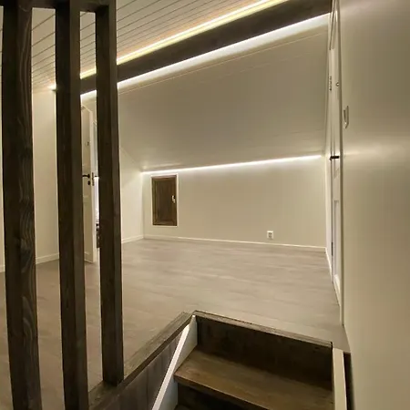 Med Jacuzzi Og Nydelig Utsikt Villa